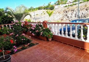 Casa Junonia Apartments, with terrace, Bajo B