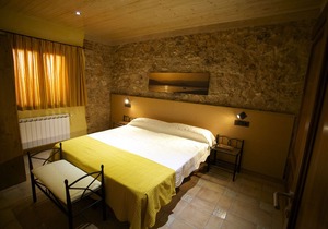 Casa Llebra I, rehabilitated town houses