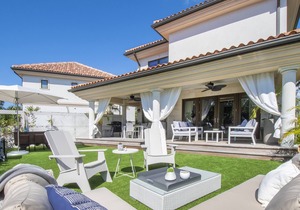 Casa Luna 16: Luxe Resort South of Seven Mile Beach w/Pool, Heated Spa, & Beach Cove