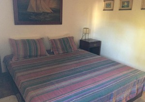 CASA NA PRAIA DA BALEIA A 50 M DA PRAIA