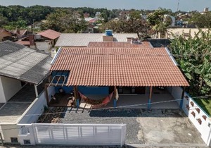 Casa na praia de Morrinhos Bombinhas para 10 pessoas, Excelente localização