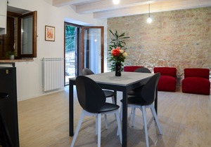Casa Nel Sentiero (holiday home)