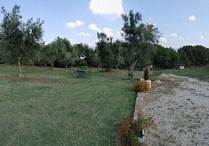 Casa Norberto C, fully refundable with voucher*: A spacious apartment surrounded by meadows and by green hills.