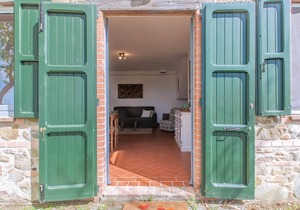 Casa Paciano, near town, apartments with pool, Noce