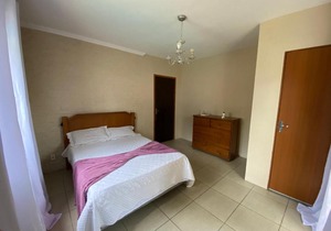 Casa para temporada com piscina em Angra dos Reis