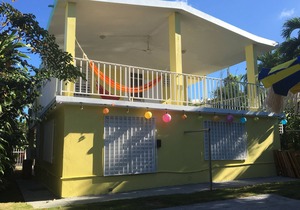 Casa Peace Haven Beach House-2 level home