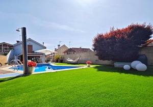 Casa piscina boleros