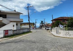 Casa Veraneio em Zimbros - Bombinhas