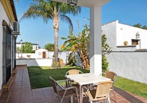Casa Villanueva 4 - Sólo Familias
