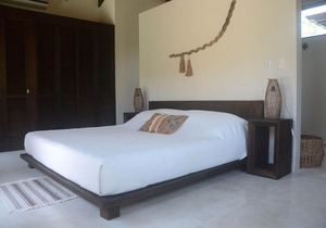 Casas de Agua, Villa Agua Verde. Natural walking trail to the beach.