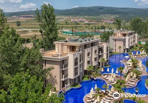 Cascadas Family Resort