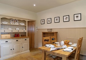 Castlemans Stables East