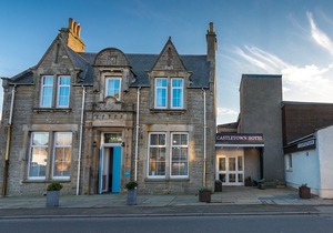 Castletown Hotel