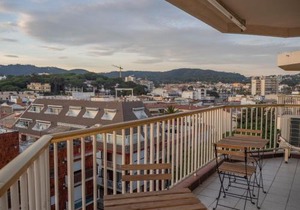 Catalunya Apartament per 4 persones en edifici del passeig marítim amb vistes sobre la Vall d'Aro