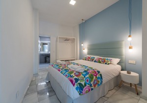 Cathedral Suites. Emblematic House. Apartment 2