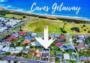 Caves Getaway - Pool, Air conditioned and close to the beach