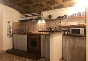 Cavour 84