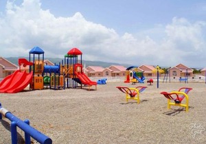 Caymanas Estate beautiful 2 bedroom