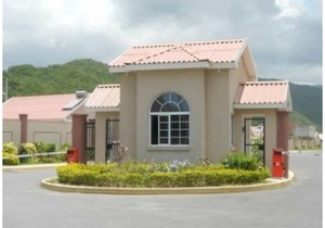 CAYMANAS ESTATE TWO BEDROOM ,GATE COMMUNITY