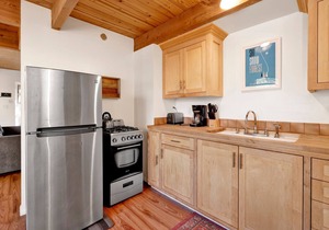 Cedar Chalet- Sugarloaf Retreat w/Hot Tub