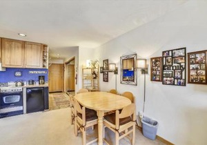 Cedar Lodge 309