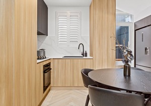 Central 2-Bed Terrace House by the Harbour
