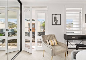 Central 2-Bed Terrace House by the Harbour