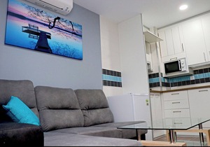Central apartment for 4 people