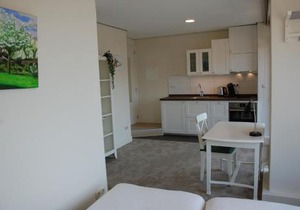 Central-Day Inn