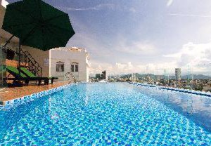 Central Hotel & Spa Danang