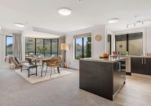 Central Luxury at 408 The Beacon | Hot Tub | 2 Bed | 2 Bath