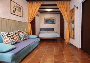 Central Old Town Studio with free bike included