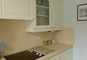 Centrally located, one bedroom beachside apartment.