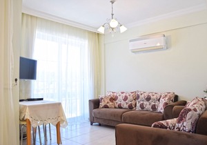 Centrally located 3 bedroom 3 bathroom apartment with FREE WIFI