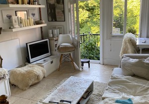 CENTRE OF LONDON, LOVELY, LIGHT, AIRY FLAT WITH BALCONY