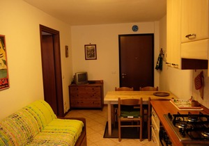 CERVINIA-VALTOURNENCHE Apartment Directly on the slopes from SCI