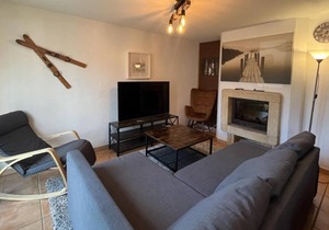 Chalet, 60m from shops, view resort, fireplace or stove, tv, ski locker, 75m², La Plagne