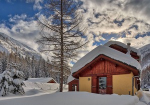 Chalet Buet. Chamonix Holidays. comfortable pretty 3 bedrooms Vallorcine