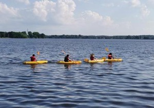Chalet Chaleureux Sur Le Bord De Leau Naviguable