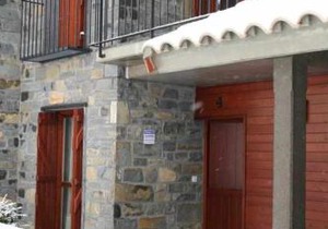 Chalet Hot tub EVcharger Formigal 30min BBQ