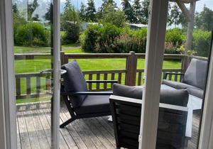 Chalet in Friesland near Nature Reserves