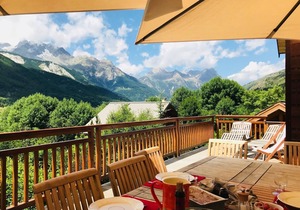 Chalet Serre Chevalier - Sleeps 21 - 400m2