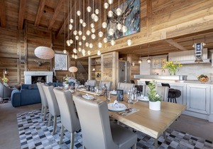 Chalet V with lift, heated pool and breathtaking views