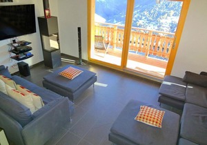 Chalet, wifi, balcony, fireplace or stove, parking, tv, ski locker, 150m², Thyon