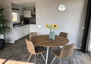 Chalet with dishwasher in the green Kempen