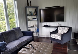 Chalet with Private Pool in the Summer, View of Avila Slopes, 5 mins to St Sauveur