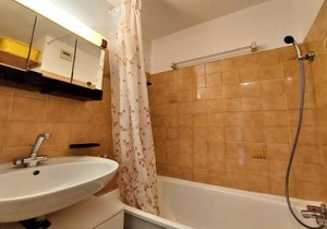 Chaleureux studio centre Samoëns, balcon, proche commodités et skibus - FR-1-624-83