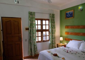 Chao Guesthouse Maafushi - 5 Minutes from Beach