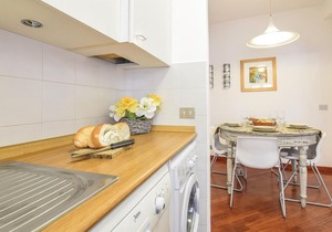 Characteristic terraced house with equipped veranda, a few steps from the beaches of Bogliasco and a