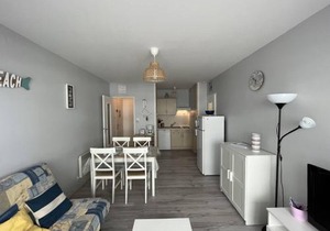 Charmant appartement avec parking, à 50m de la plage - FR-1-324A-25